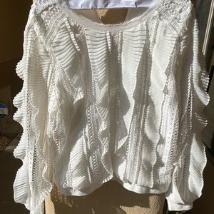 White lace cute sweatshirt like top